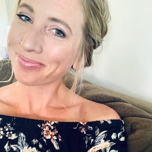 Meet your Posher, Pamela